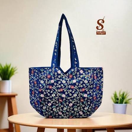 HANDCRAFTED NATURAL JUTE TOTE BEG