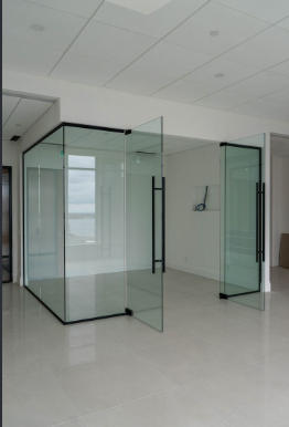 Frameless Tempered Glass Office Partition & Patch Doors