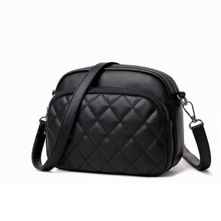 Noir Quilt Crossbody Bag